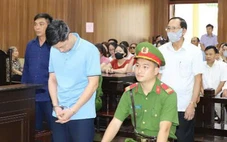 Cựu chủ tịch huyện Quảng Xương lãnh 5 năm tù vì cấp giấy trái pháp luật cho 92 hộ dân