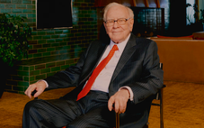 Tỉ phú Warren Buffett chia sẻ lý do vì sao ông từ chức CEO