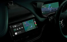 Apple CarPlay Ultra ra mắt: Chiếm quyền điều khiển mọi màn hình