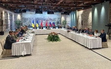 Đàm phán Istanbul: Ukraine muốn ngừng bắn vô điều kiện