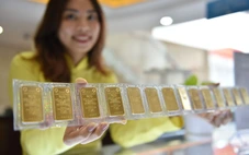 Giá vàng thế giới lao dốc mạnh