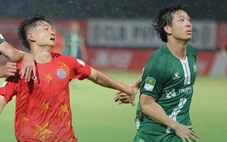 Công Phượng mờ nhạt trong ngày HLV Kim Sang Sik dự khán
