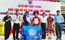 Nghệ sĩ đứng lớp dạy nghệ thuật, trò mê mẩn