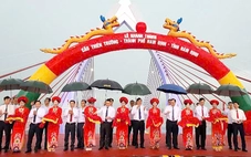 Khánh thành cầu dây văng hình búp sen 1.200 tỉ đồng