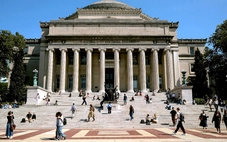 Chính sách nhập cư của Tổng thống Trump đe dọa nguồn thu của Đại học Columbia