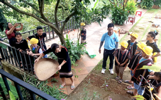 Dừng tham quan của trường học do sắp xếp đơn vị hành chính: Không nên cứng nhắc