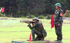 Xem chiến sĩ đánh thuốc nổ, ném lựu đạn trên thao trường
