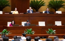 Quốc hội chính thức thông qua rút ngắn nhiệm kỳ khóa XV, ấn định ngày bầu cử khóa mới