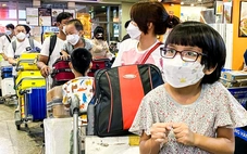 Nhiều người bị sốt, ho trong lúc ca COVID-19 tăng nhẹ, bảo vệ sức khỏe sao?