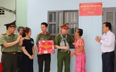 Bộ Công an bàn giao 700 căn nhà cho hộ dân khó khăn ở Bạc Liêu