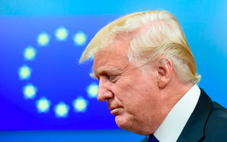 Ông Trump dọa áp thuế 50% lên EU, 25% với iPhone không sản xuất ở Mỹ
