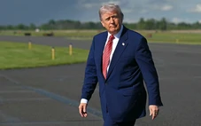 Tổng thống Trump mỉa mai sinh viên Harvard không thể làm phép toán cơ bản