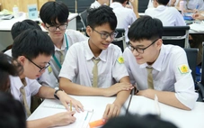 Siết dạy thêm để học sinh tự học: Cần có hướng dẫn, không bỏ mặc các em 'tự bơi'