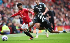 Vòng cuối Premier League: Eriksen chấm dứt hy vọng của Aston Villa