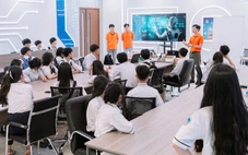 Bình Định đào tạo 7.500 nhân lực bán dẫn, AI, cho sinh viên vay không lãi suất