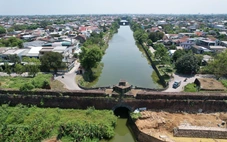 Chuyện lạ Kinh thành Huế - Kỳ 3: Pháo đài cầu
