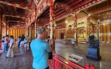 Ngai vàng triều Nguyễn bị bẻ gãy: Hư hỏng bảo vật mới lo rút kinh nghiệm