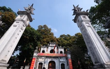 Hà Nội mở tour đêm ở đền Quán Thánh
