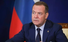 Tin tức thế giới 28-5: Ông Medvedev cảnh báo ông Trump về Thế chiến 3; Mỹ đòi Canada 61 tỉ USD