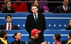 Bác tin con trai ông Trump bị Harvard từ chối