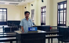 Đánh bài tiến lên ăn thua 5-10 ngàn, 1 người bị lãnh án tù