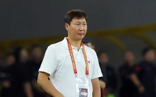 HLV Kim Sang Sik: 'Cầu thủ Đông Nam Á tự hào khi đối đầu và thắng Man United'