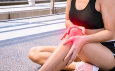 Độ tuổi không ai ngờ đầu gối có thể lão hóa sớm đến thế