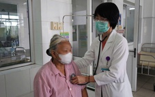 Ho, viêm phổi kéo dài vì hóc xương mà không hay biết