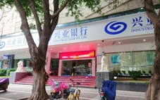 Trung Quốc: Một ngân hàng đưa ra lời mời gây tranh cãi nhằm thu hút tiền gửi