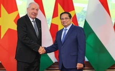 Thủ tướng nêu 6 đề xuất với Hungary, gồm hợp tác lao động