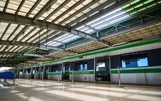 Tàu điện Cát Linh - Hà Đông gặp sự cố, phải ngắt điện 4 ga để xử lý