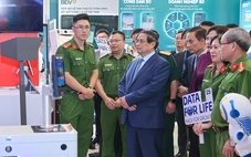 Công bố chương trình tín dụng 500.000 tỉ đồng cho khoa học, công nghệ, đổi mới sáng tạo...