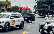 Đoàn xe doanh nhân TP.HCM chặn nhiều điểm quốc lộ 20 đoạn Lâm Đồng để qua đường