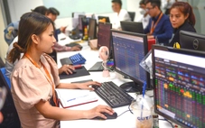 Soi danh sách cổ phiếu 'nóng', có mã tăng hơn 200%/tháng giữa 'tâm bão'