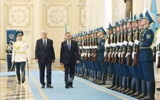 Lễ đón trọng thể Tổng Bí thư Tô Lâm và Phu nhân thăm cấp Nhà nước Kazakhstan