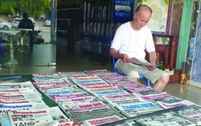 Sạp báo của ba tôi, 'ông Tuổi Trẻ'