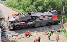 Tin tức thế giới 2-6: Nga và Ukraine tấn công nhau dữ dội; Ukraine tấn công không báo cho Mỹ biết