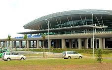 Xây dựng sân bay Phú Quốc đón 10 triệu khách/năm