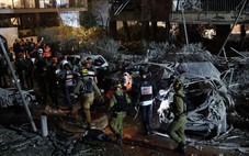 Nhiều tiếng nổ liên tiếp ở cả thủ đô Iran và Tel Aviv, Israel