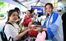 Trải nghiệm 'phòng chờ thương gia', nhận quà may mắn Nhật Bản từ JCB tại lễ hội không tiền mặt