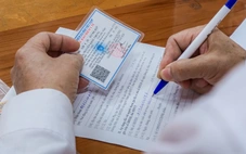 Đăng ký bảo hiểm y tế ở phòng khám đa khoa, chuyển sang khám tại bệnh viện được không?