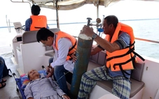 Tăng thêm phương tiện cấp cứu ngoại viện: 'Thót tim' những ca cấp cứu trên biển