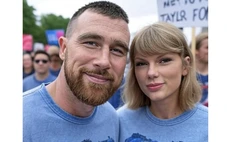 Thông tin ca sĩ Taylor Swift biểu tình phản đối chính sách của ông Trump là giả