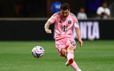 Messi đã cho Ronaldo 'hít khói' về khả năng đá phạt như thế nào?