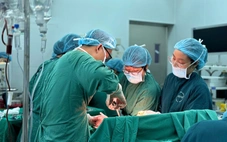 Uống thuốc phá thai mua qua mạng, người phụ nữ suýt mất mạng, phải cắt tử cung