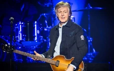 Paul McCartney tặng máy bay riêng giúp cựu binh 102 tuổi đoàn tụ với người yêu?