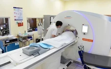 Nhiều bệnh viện phía Nam ngừng chụp PET/CT: Cái 'áo cơ chế' làm khổ người bệnh