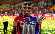 Làng bóng đá lo Yamal sinh hư khi 'cặp kè' Neymar