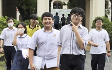 Phổ điểm thi lớp 10 ở TP.HCM: Lo lắng môn văn, kết quả thở phào