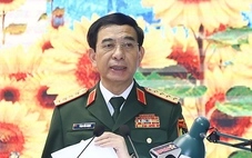 Đại tướng Phan Văn Giang dự lễ công bố tổ chức lại lực lượng quân sự địa phương Quân khu 2